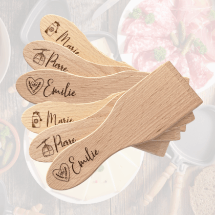 Spatule à raclette en bois personnalisable - Lot de 2, 3, 4 ou 6 pièces - Bois Français - Motifs et prénom au choix